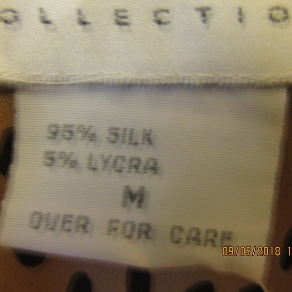 Silk Club Women's Dress Shirt, size Medium - Picture 4 of 8